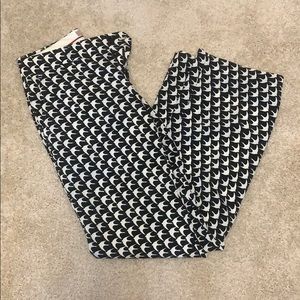 Wide leg bird black and white dress pants